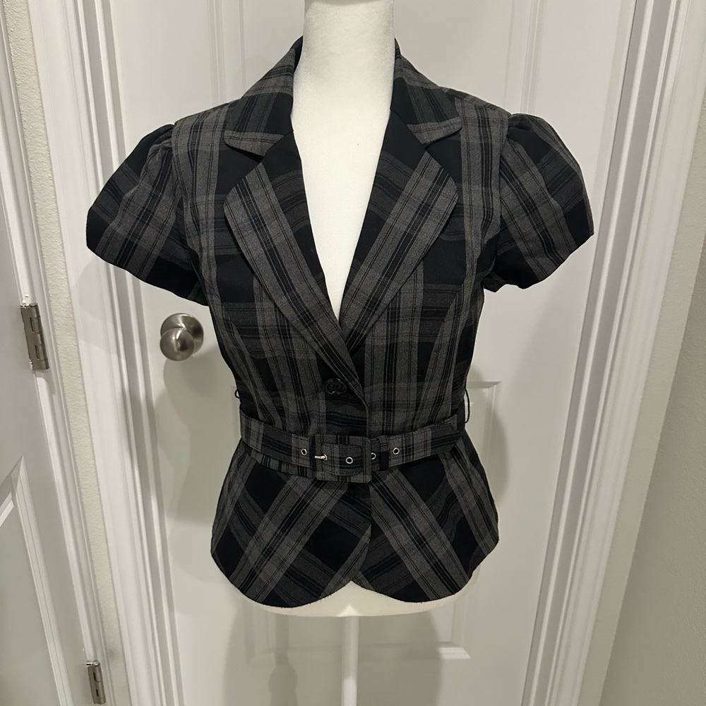 Short Sleeve Belted Plaid Jacket Size 4